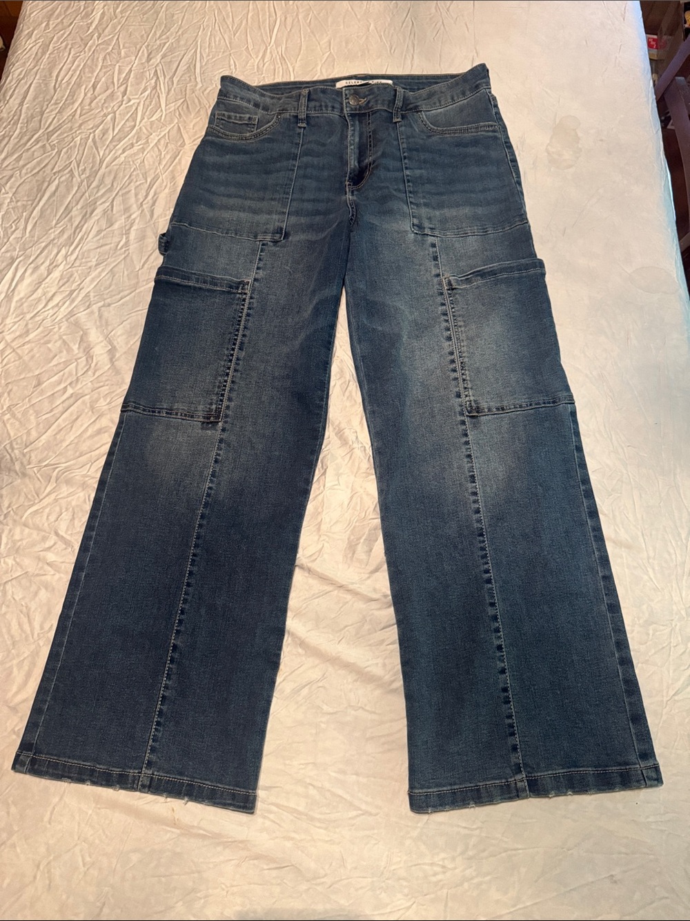 Celebrity Pink Front Seam Wide-Leg Cargo Jeans